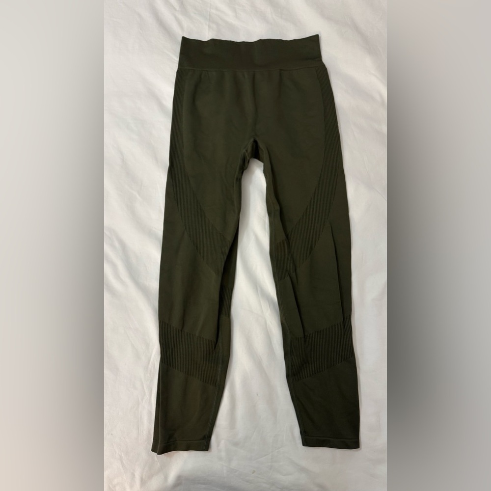 PINK Victoria's Secret Olive Leggings